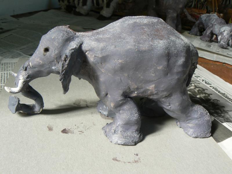Modeler des animaux en argile